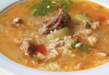 Суп з тушонкою: найкращі рецепти та кулінарні поради